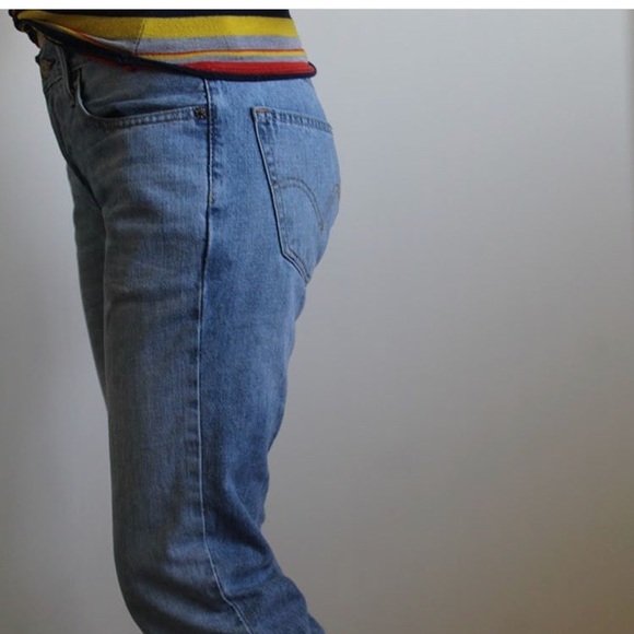 Levi’s - Picture 2 of 4